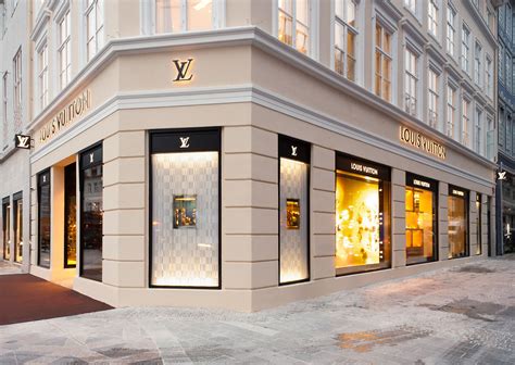 louis vuitton gallery.